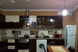 Daire 75 m² Daire - Vakhtang Gorgasali, Batumi, Gürcistan