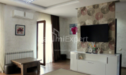 Daire 76 m² Daire - Zuraba Gorgiladze, Batumi, Gürcistan