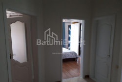 Daire 3-oda 87 m² - Mihail Lermontov, Batumi