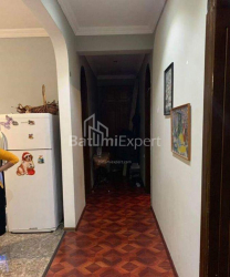 Daire 4-oda 128 m² - Vakhtang Gorgasali, Batumi