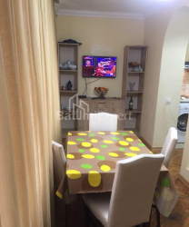 Daire 85 m² Daire - Mihail Lermontov, Batumi, Gürcistan