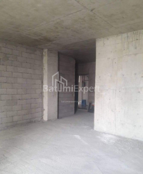 Daire 70 m² Daire - Şerif Khimshiashvili, Batumi, Gürcistan