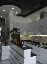 Daire 80 m² Daire - Yurievskaya, Batumi, Gürcistan