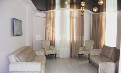 Daire 80 m² Daire - Zuraba Gorgiladze, Batumi, Gürcistan