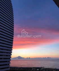 Daire 80 m² Daire - Zuraba Gorgiladze, Batumi, Gürcistan