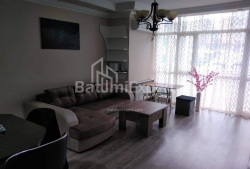 Daire 85 m² Daire - Kral Parnavaz, Batumi, Gürcistan