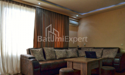 Daire 3-oda 65 m² - Şerif Khimshiashvili, Batumi