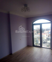 Daire 73 m² Daire - İlya Çavçavadze, Batumi, Gürcistan