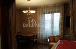Daire 2-oda 60 m² - Mihail Lermontov, Batumi