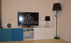 Daire 110 m² Daire - Şerif Khimshiashvili, Batumi, Gürcistan