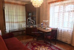 Daire 5-oda 100 m² - Ivane Javakhishvili, Batumi