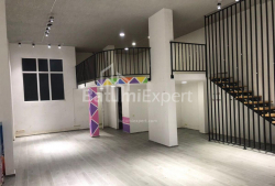 Daire 2-oda 130 m² - Ekvtime Takaishvili, Batumi