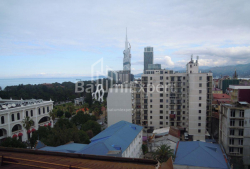 Daire 2-oda 121 m² - 26 Mayıs, Batumi