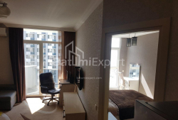 Daire 45 m² Daire - Şerif Khimshiashvili, Batumi, Gürcistan