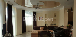 Daire 4-oda 133 m² - İlya Çavçavadze, Batumi