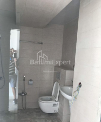 Daire 70 m² Daire - Şerif Khimshiashvili, Batumi, Gürcistan