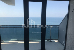 Daire 3-oda 70 m² - Şerif Khimshiashvili, Batumi