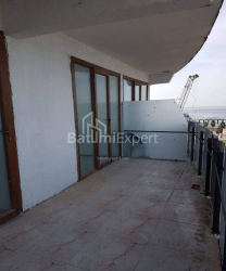 Daire 2-oda 41 m² - Şerif Khimshiashvili, Batumi
