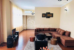 Daire 3-oda 94 m² - Rustaveli, Batumi