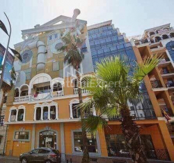 Daire 3-oda 94 m² - Rustaveli, Batumi