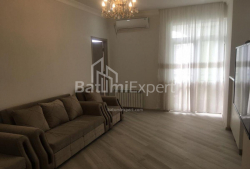 Daire 3-oda 80 m² - Yurievskaya, Batumi