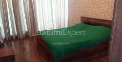 Daire 130 m² Daire - Şerif Khimshiashvili, Batumi, Gürcistan