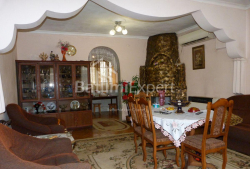 Daire 5-oda 290 m² - Konstantin Mercanişvili, Batumi