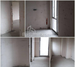 Daire 78 m² Daire - Petra Bagrationi, Batumi, Gürcistan