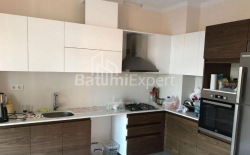 Daire 202 m² Daire - Yurievskaya, Batumi, Gürcistan