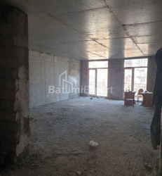 Daire 3-oda 80 m² - Şalva Inasaridze, Batumi