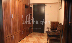 Daire 4-oda 98 m² - 26 Mayıs, Batumi