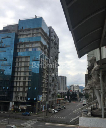 Daire 60 m² Daire - Şerif Khimshiashvili, Batumi, Gürcistan