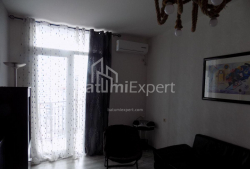 Daire 57 m² Daire - Şalva Inasaridze, Batumi, Gürcistan