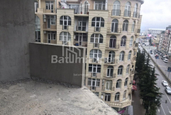Daire 5-oda 120 m² - İlya Çavçavadze, Batumi