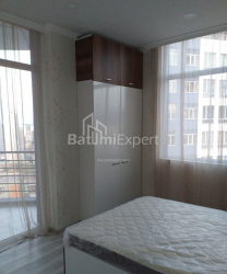 Daire 3-oda 74 m² - Niko Pirosmani, Batumi