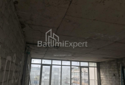 Daire 75 m² Daire - Şerif Khimshiashvili, Batumi, Gürcistan