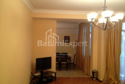 Daire 4-oda 100 m² - Yurievskaya, Batumi