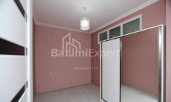 Daire 81 m² Daire - Şerif Khimshiashvili, Batumi, Gürcistan