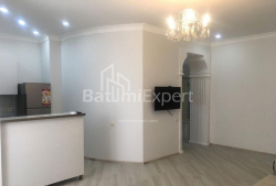 Daire 80 m² Daire - Şalva Inasaridze, Batumi, Gürcistan