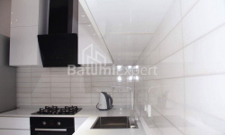 Daire 80 m² Daire - Zuraba Gorgiladze, Batumi, Gürcistan