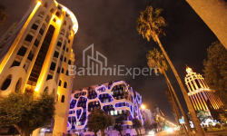 Daire 60 m² Daire - Rustaveli, Batumi, Gürcistan