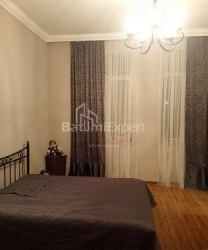 Daire 116 m² Daire - Alexandra Puşkin, Batumi, Gürcistan