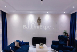 Daire 86 m² Daire - Alexandra Puşkin, Batumi, Gürcistan