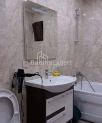Daire 65 m² Daire - Şerif Khimshiashvili, Batumi, Gürcistan
