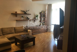 Daire 3-oda 75 m² - Vakhtang Gorgasali, Batumi