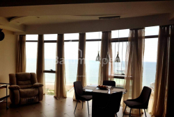 Daire 128 m² Daire - Zuraba Gorgiladze, Batumi, Gürcistan