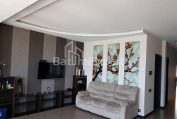 Daire 128 m² Daire - Zuraba Gorgiladze, Batumi, Gürcistan