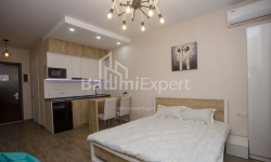 Daire 1-oda 28 m² - Şerif Khimshiashvili, Batumi
