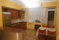 Daire 3-oda 100 m² - Yurievskaya, Batumi