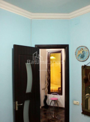 Daire 3-oda 75 m² - Vakhtang Gorgasali, Batumi